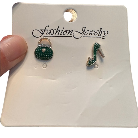 Vintage Style Purse and Shoe Green Earrings - Picture 2 of 7